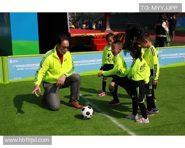 足球爸爸的育儿经：如何培养孩子的运动兴趣与团队精神